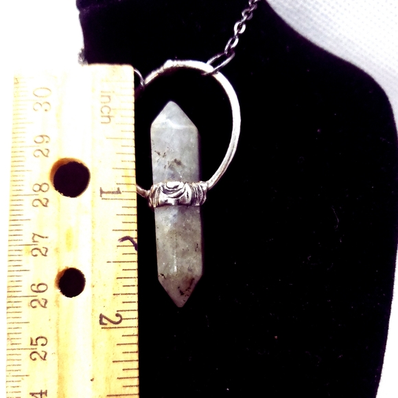 Labradorite crystal necklace - Picture 15 of 15